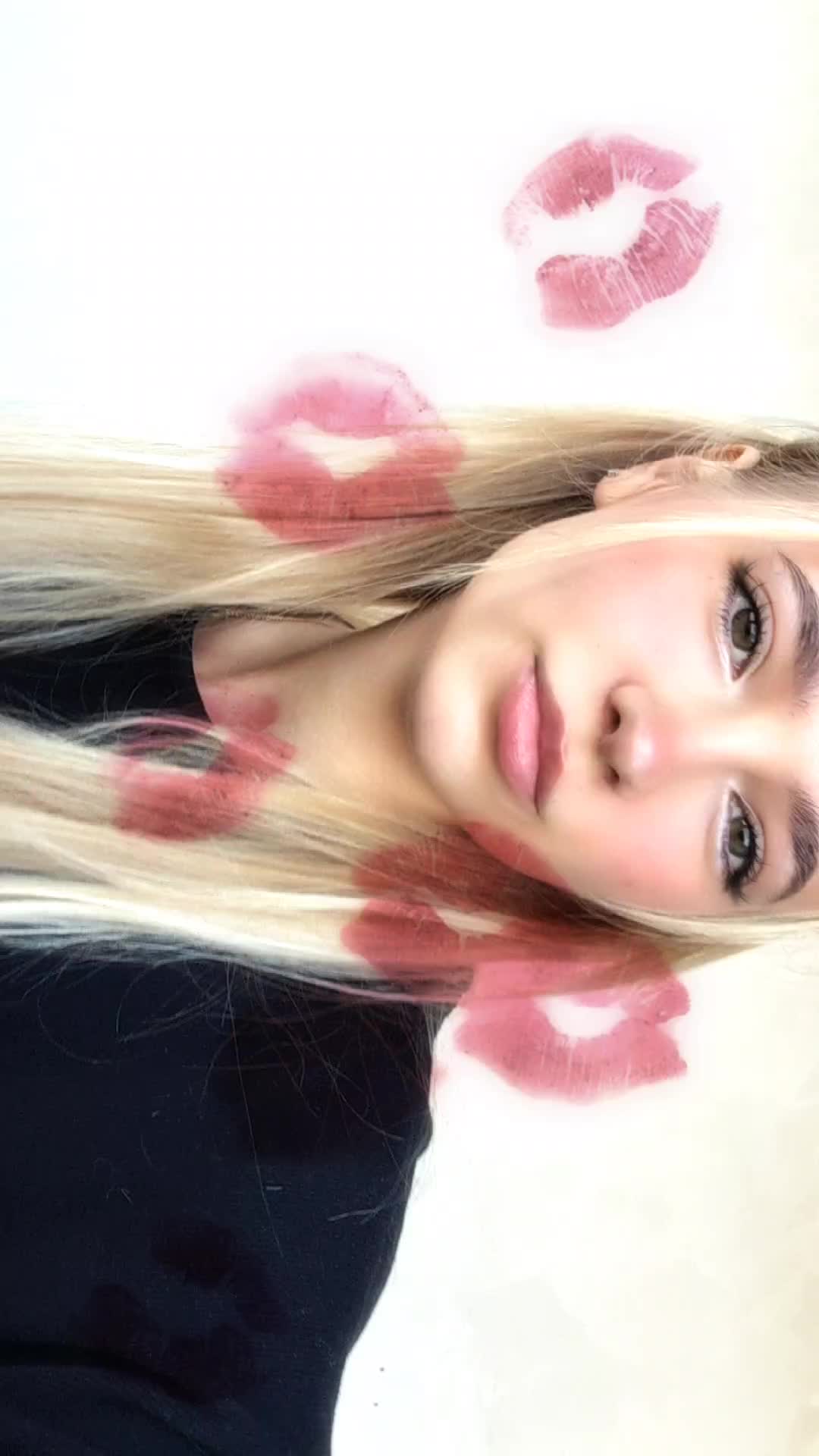 @Анфиса