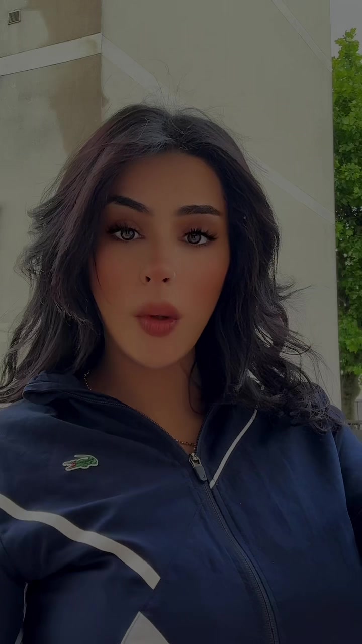 @بنت العاشق 🇹🇳