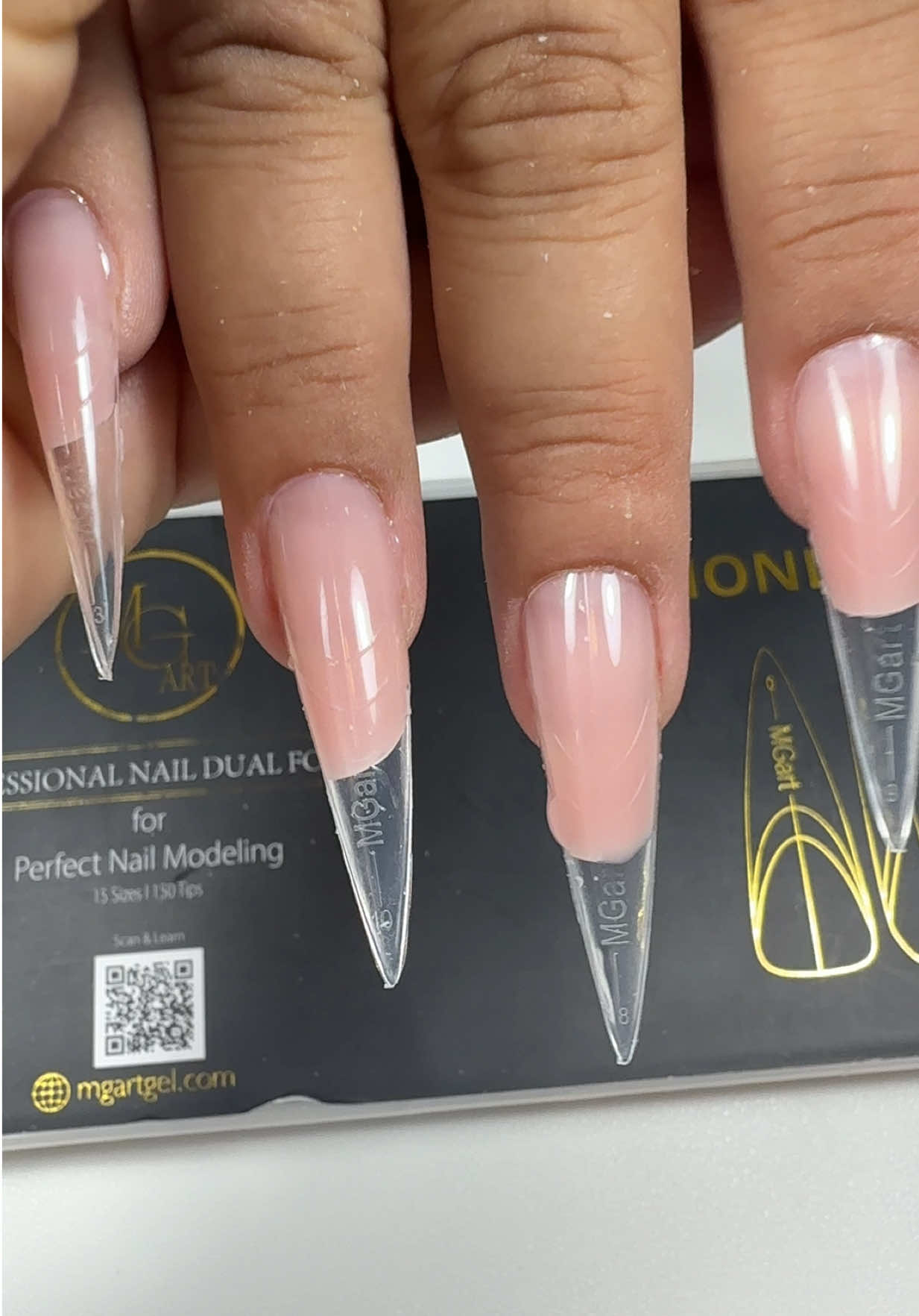 @JennyJnailz