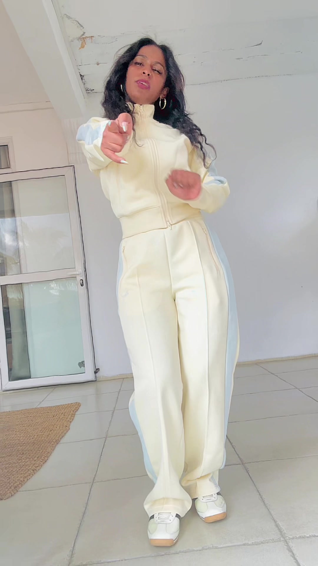 @Sandrina Jasmin