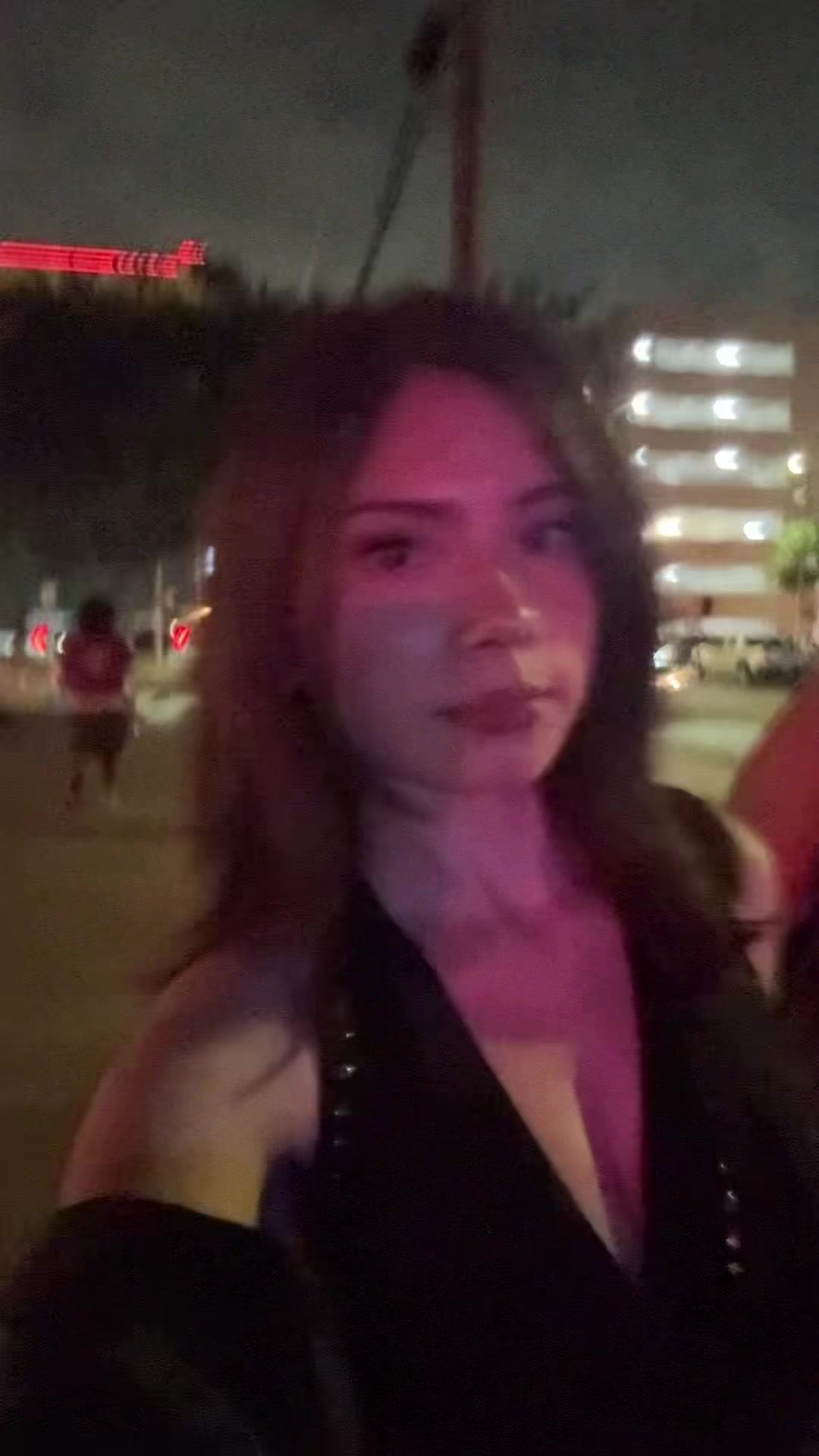@️
