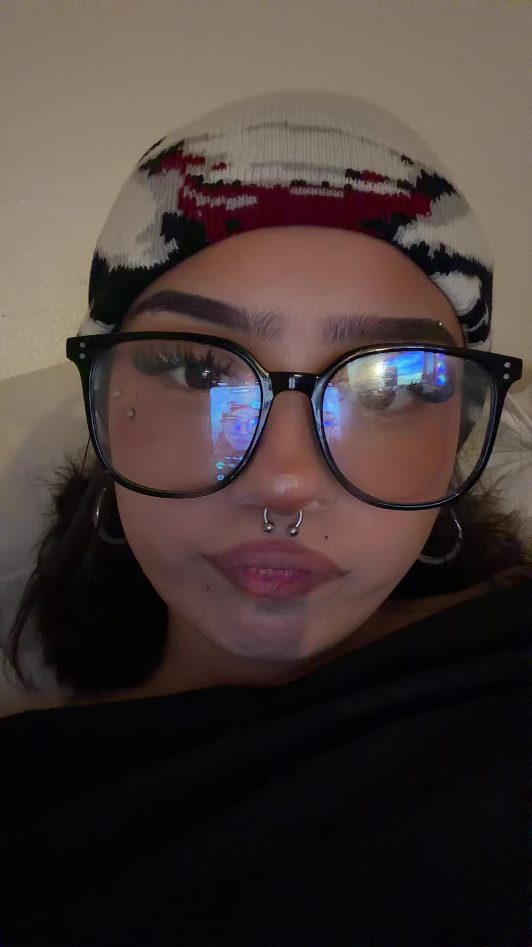 @vi