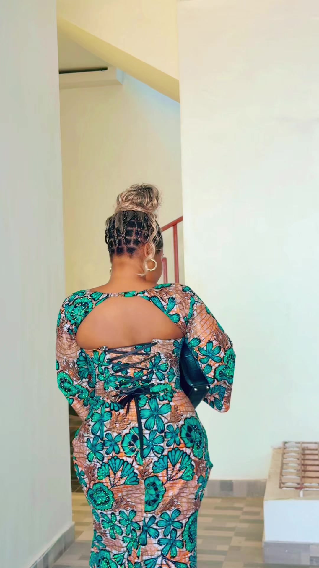 @Tina Fashion💧