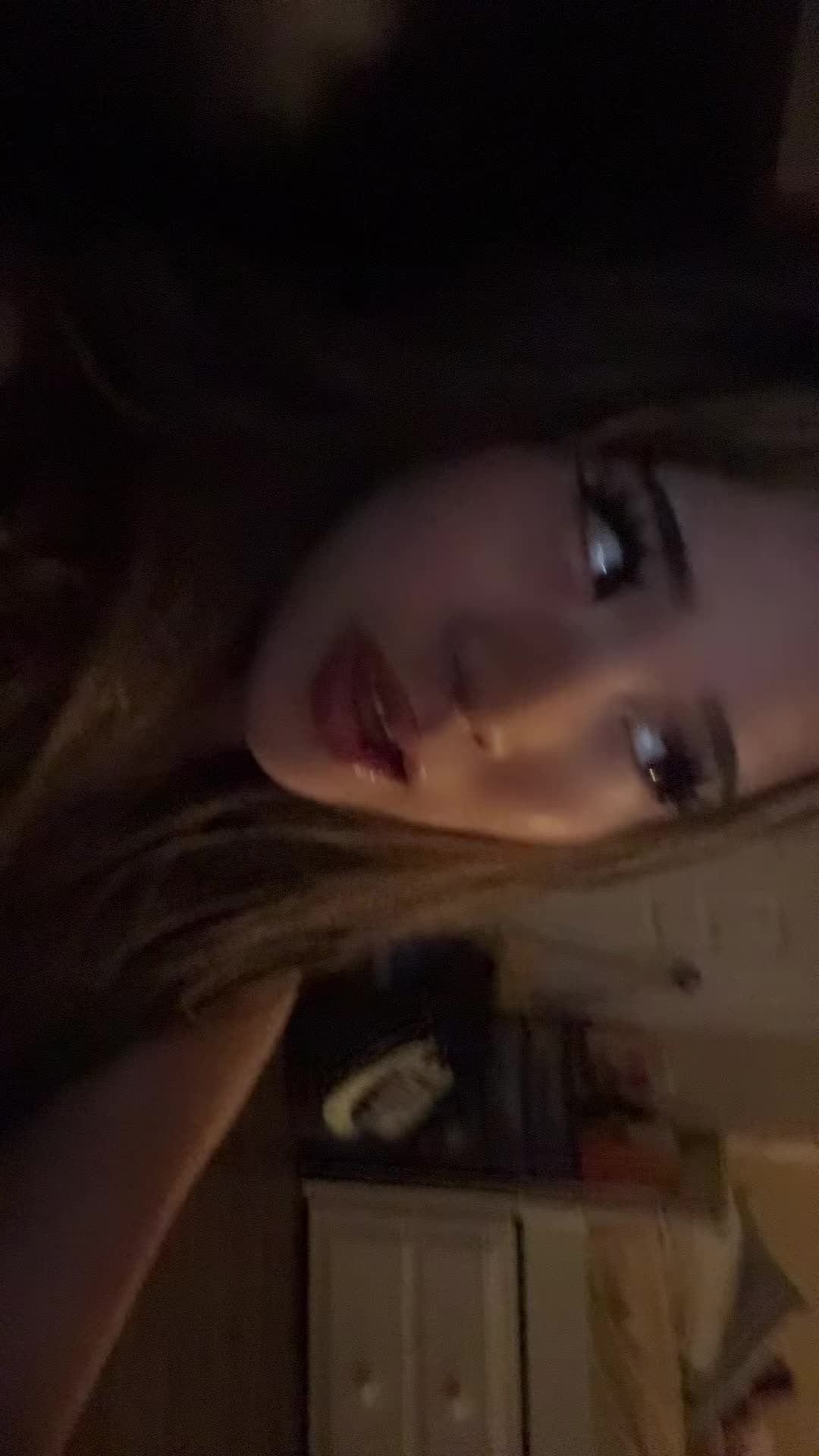 @⠀natalia<3