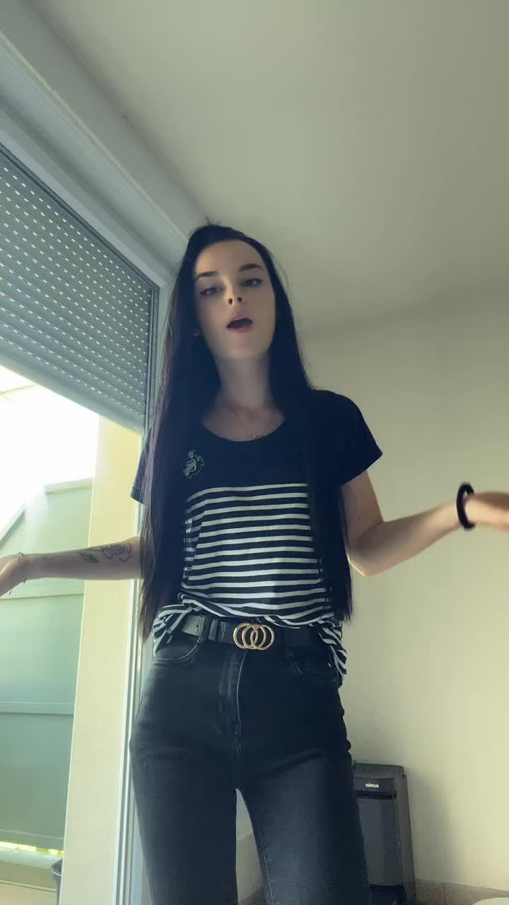 @ophelie101125