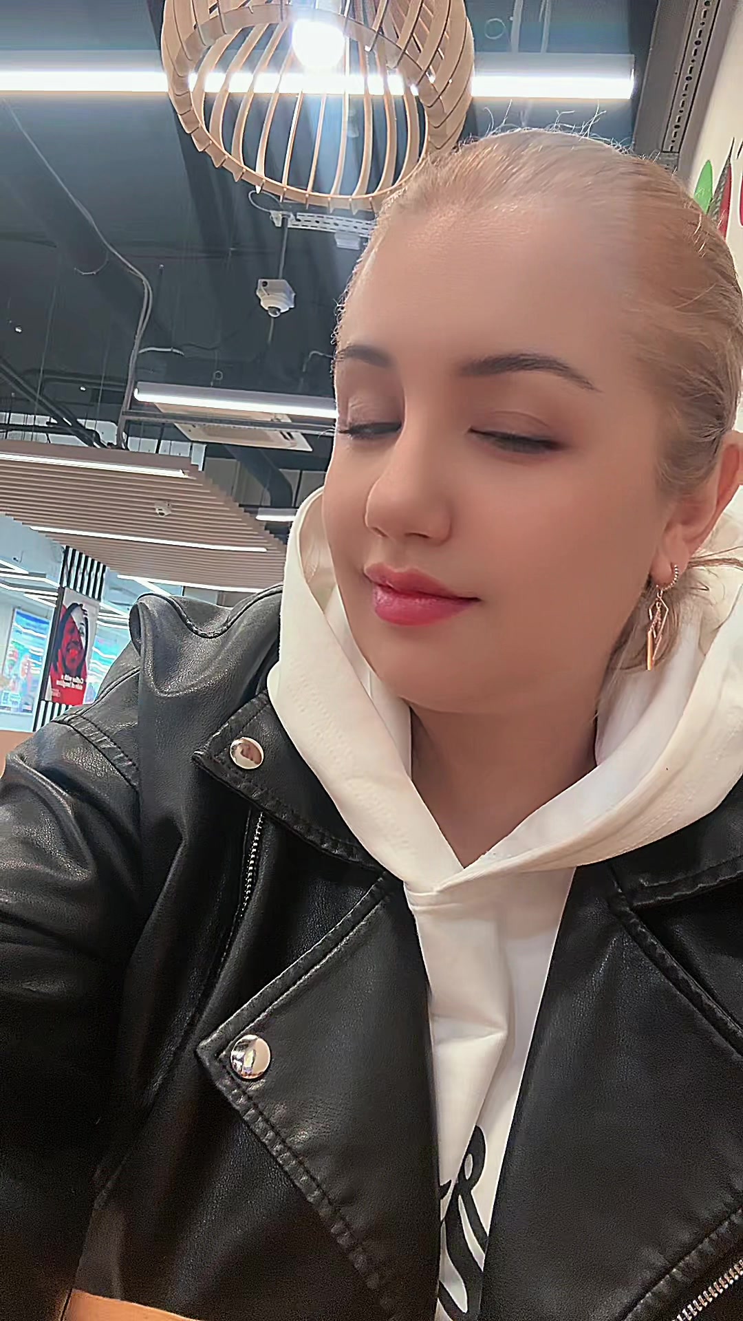 @UMIDA384 ✅