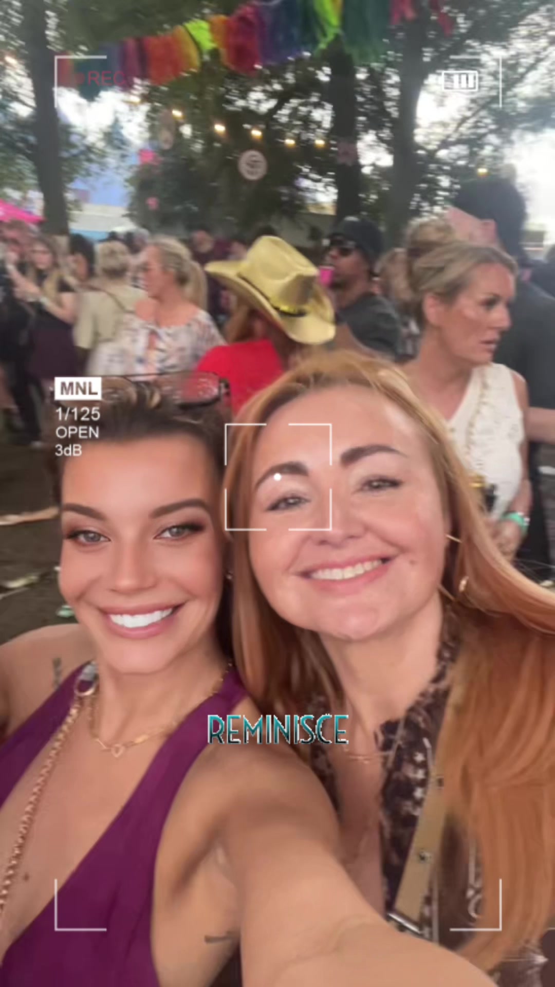 @Carlacorrigan