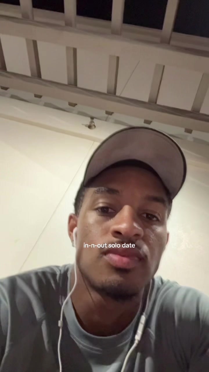 @Avii.
