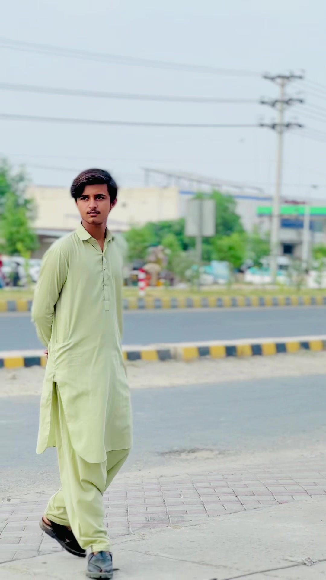 @🥀سردارملک شاویز کانجو🥰