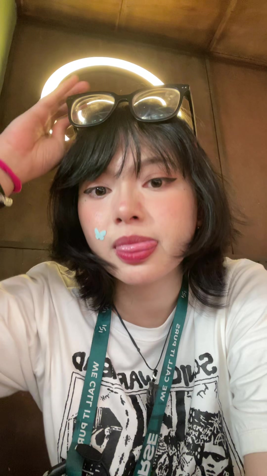 @sarah