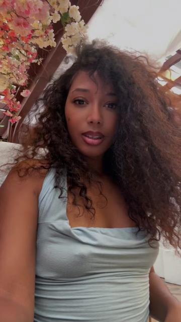 @Aqueenah