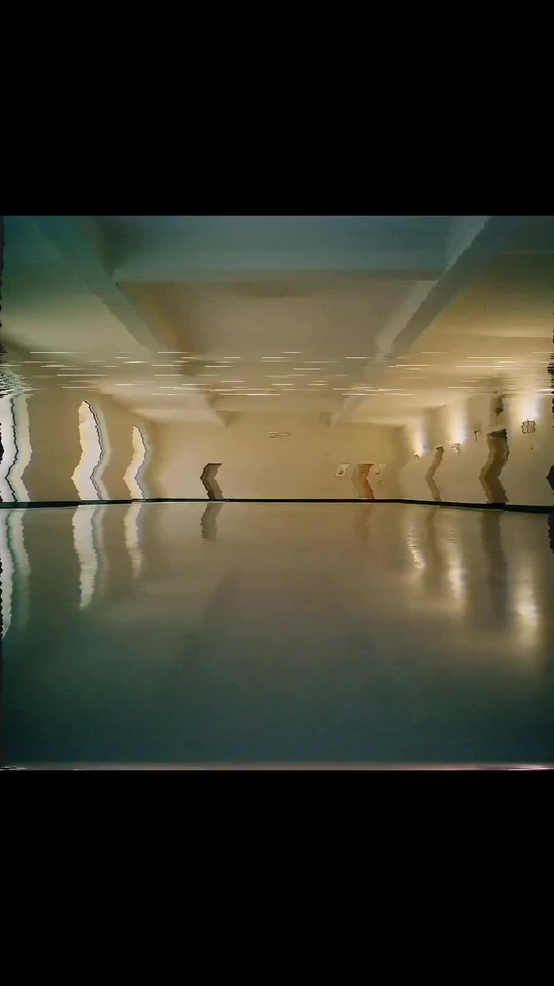 @halflightroom