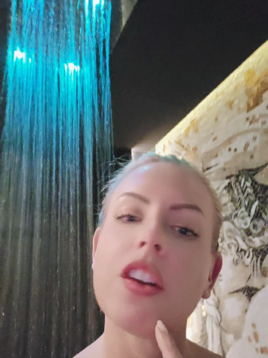 @Vicktoria ♟️