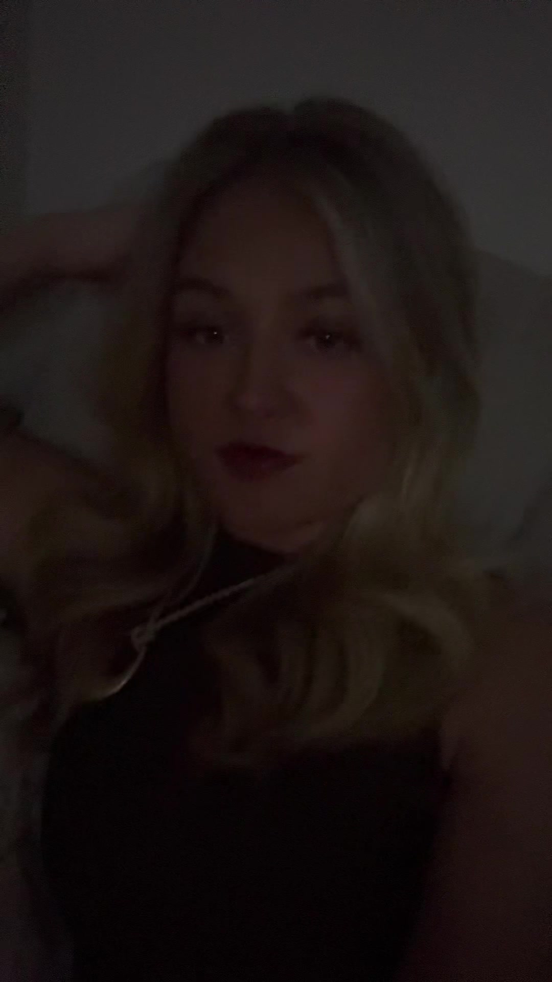 @abifails_