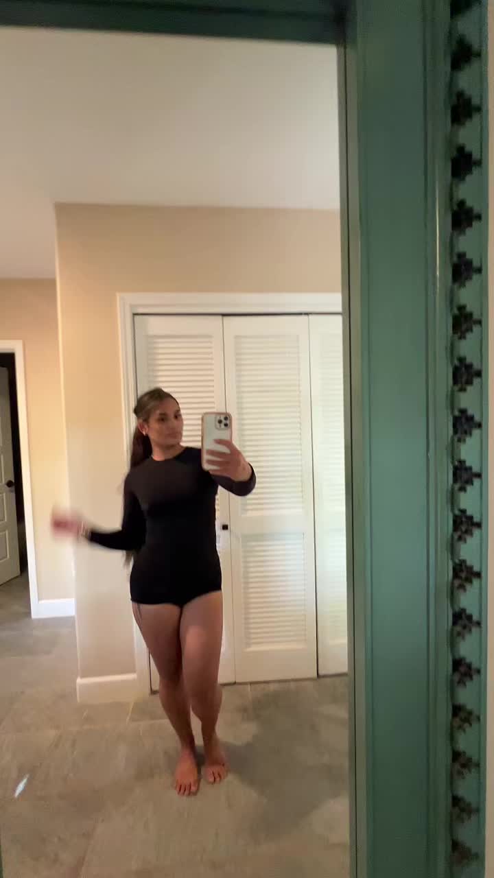 @Theycallmii_v