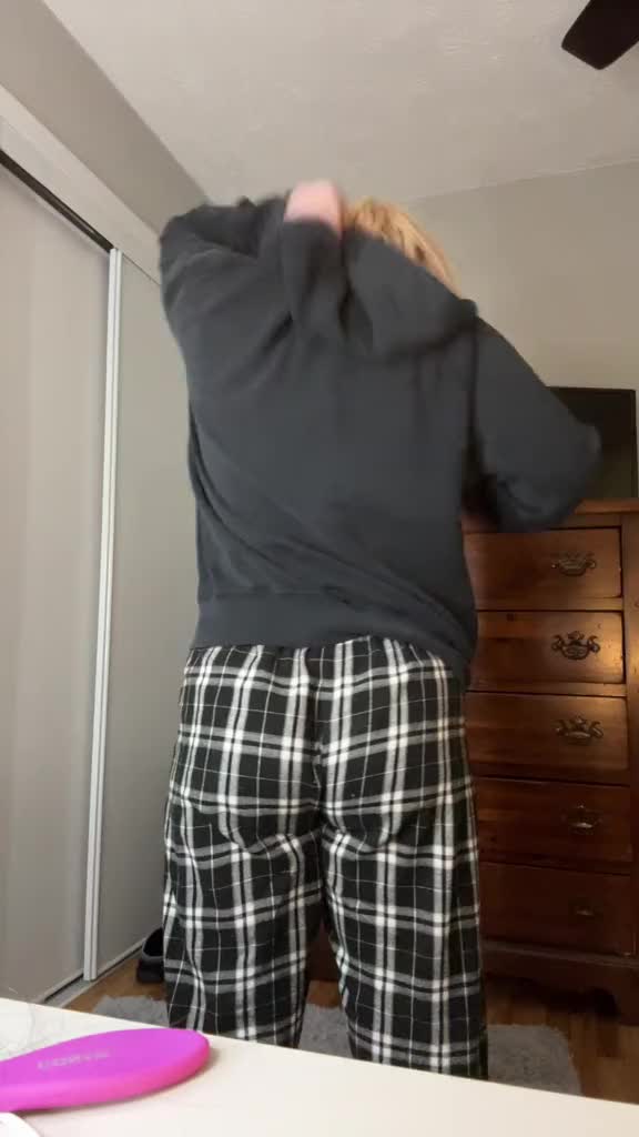 @😜😜