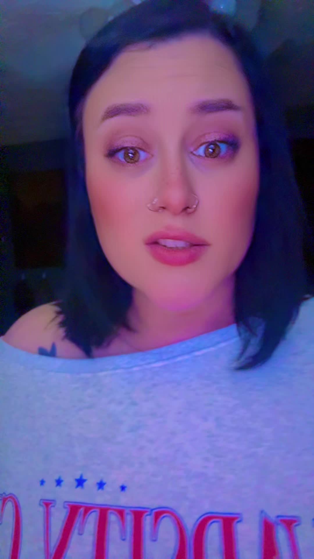 @J๐E๐N๐N