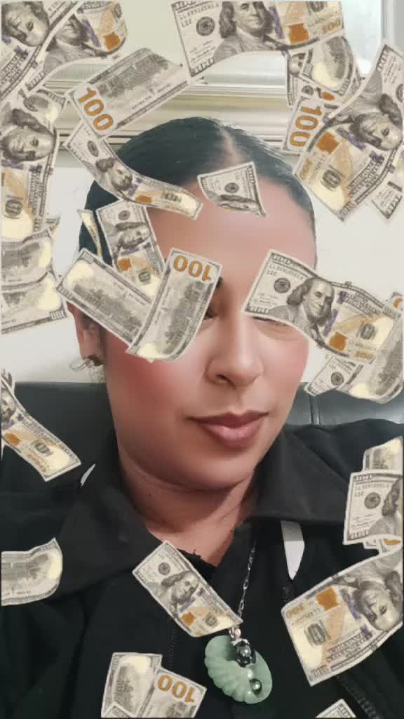 @Elisa
