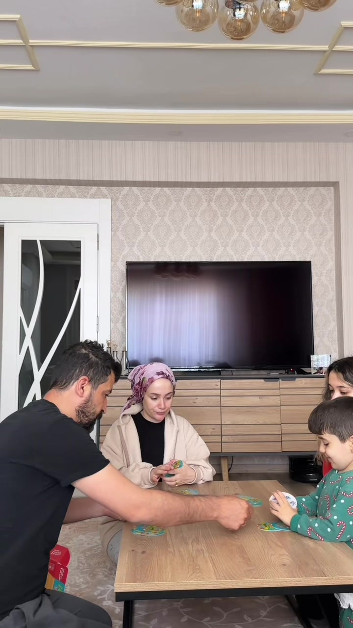 @Z&uuml;leyhan&Mahmut