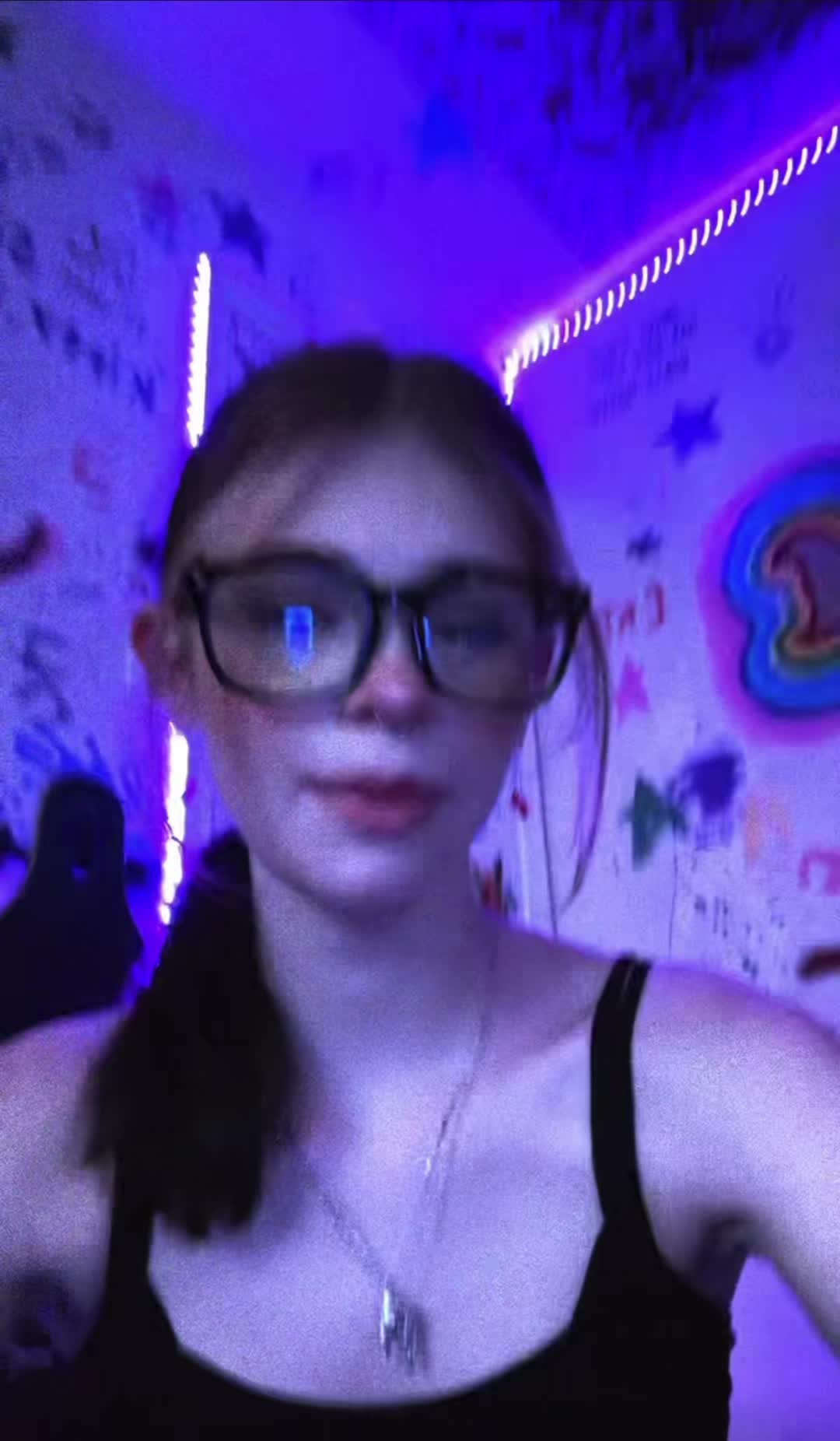 @Kitty 🎨