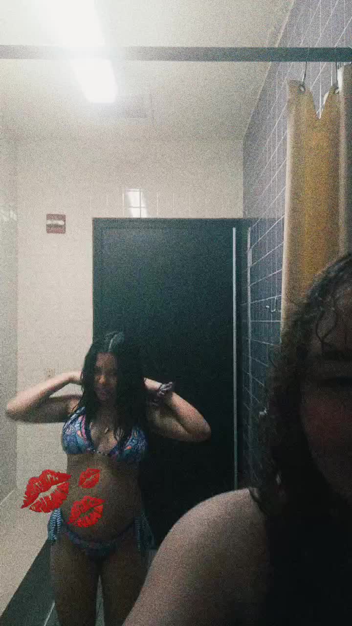 @🥀