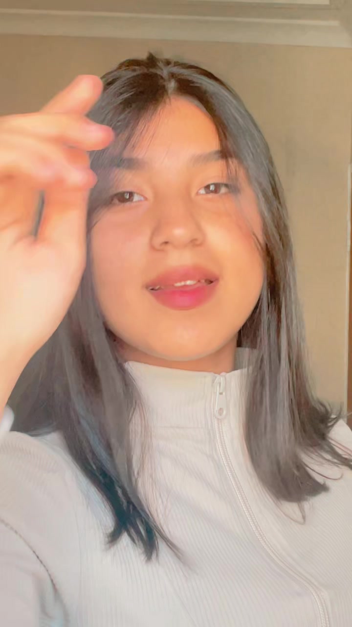 @🦅
