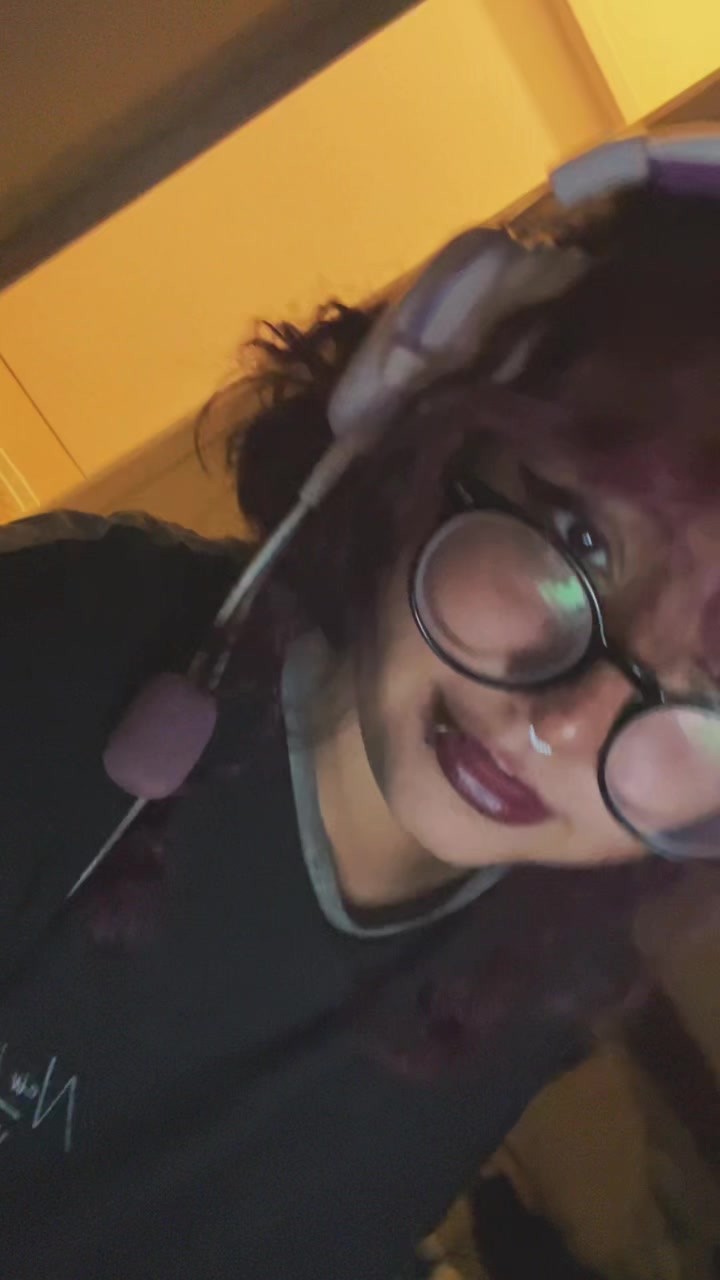 @lika🦇