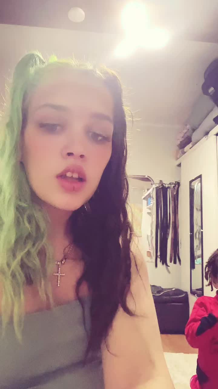 @victoriahyde_23