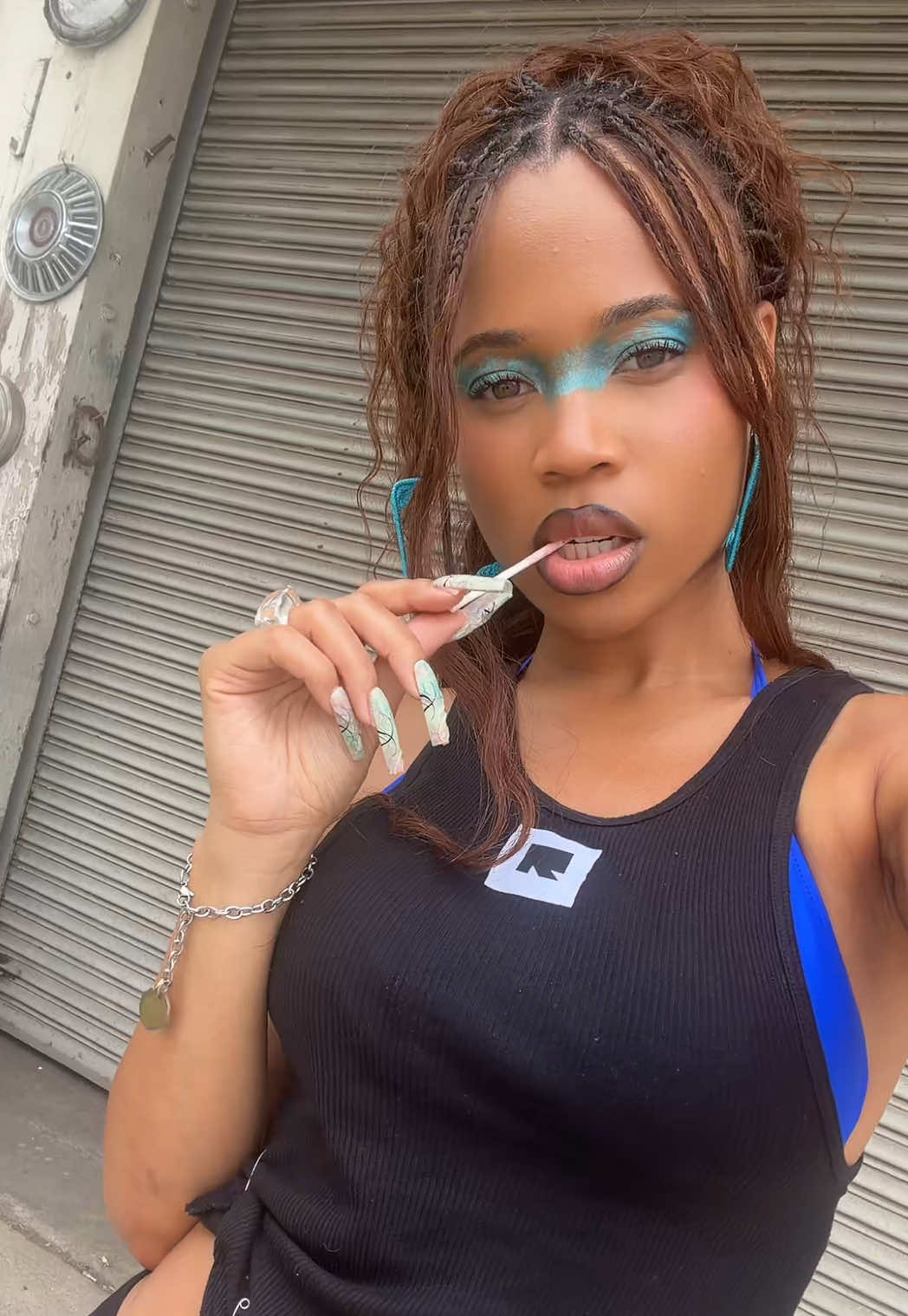 @L&eacute;i Dominique