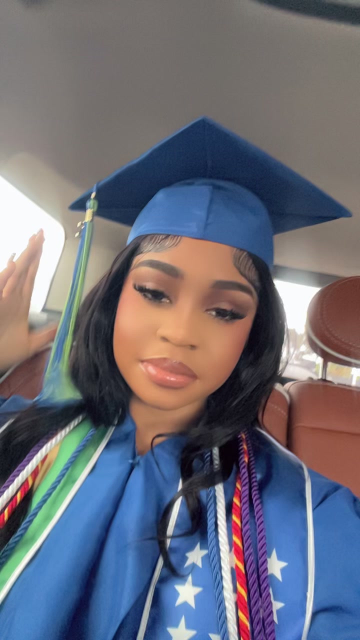 @Latoya 🥺