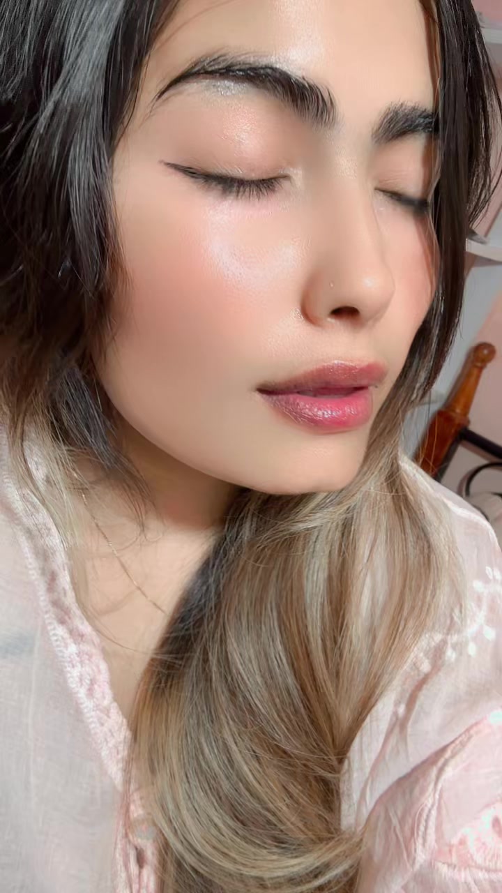 @Nina Furic🕊️