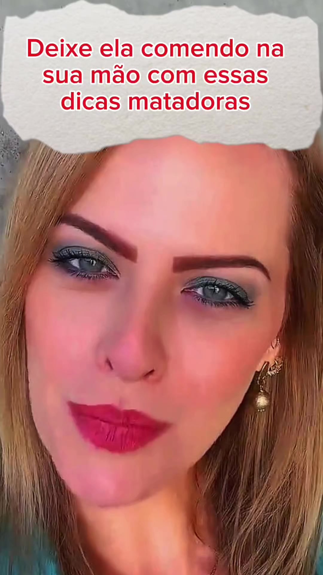 @l&aacute;bia real