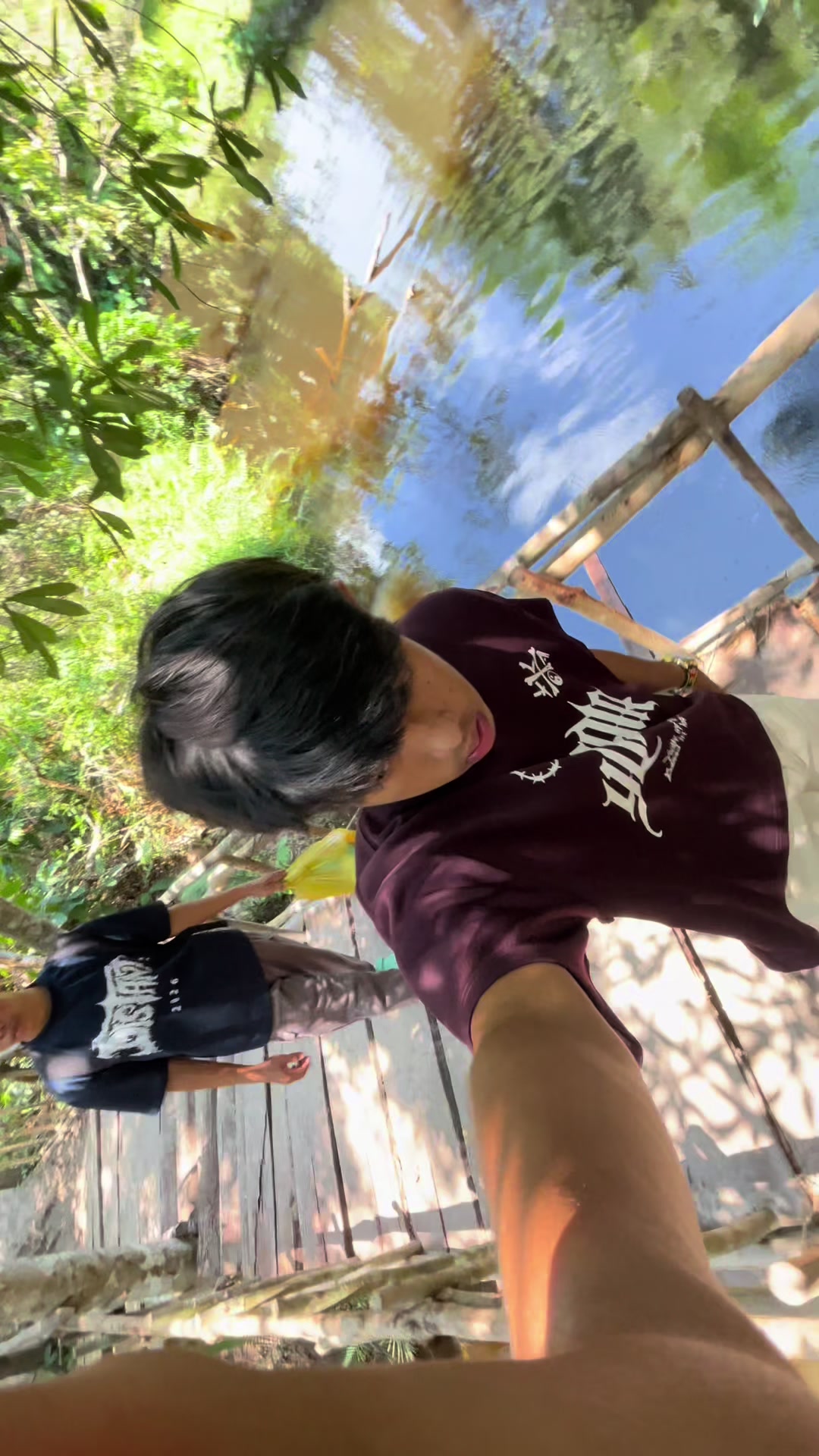 @Roth - រ័ត្ន