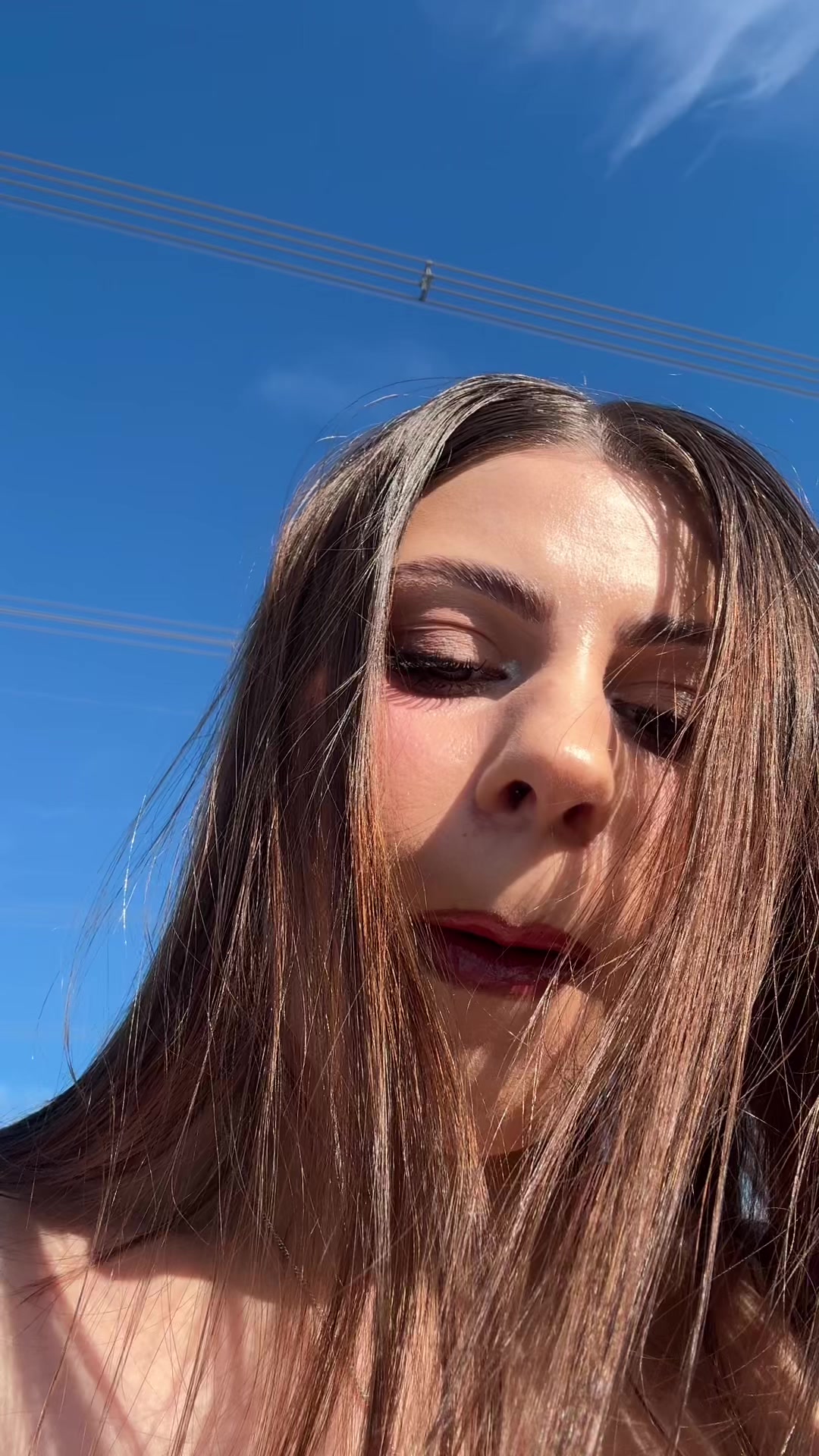 @Liana Tries Makeup