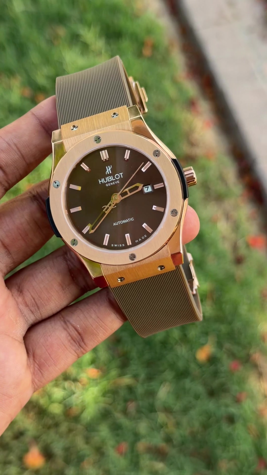 @Watch World