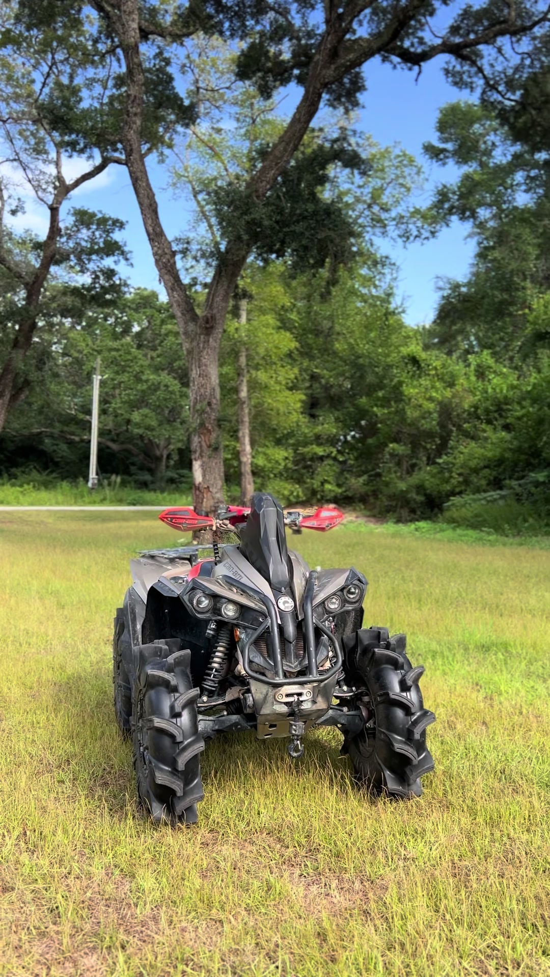 @Kollin on the canam🇺🇸