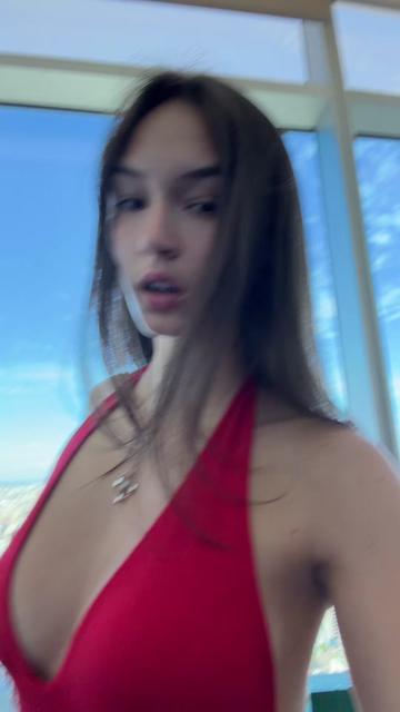 @Mia