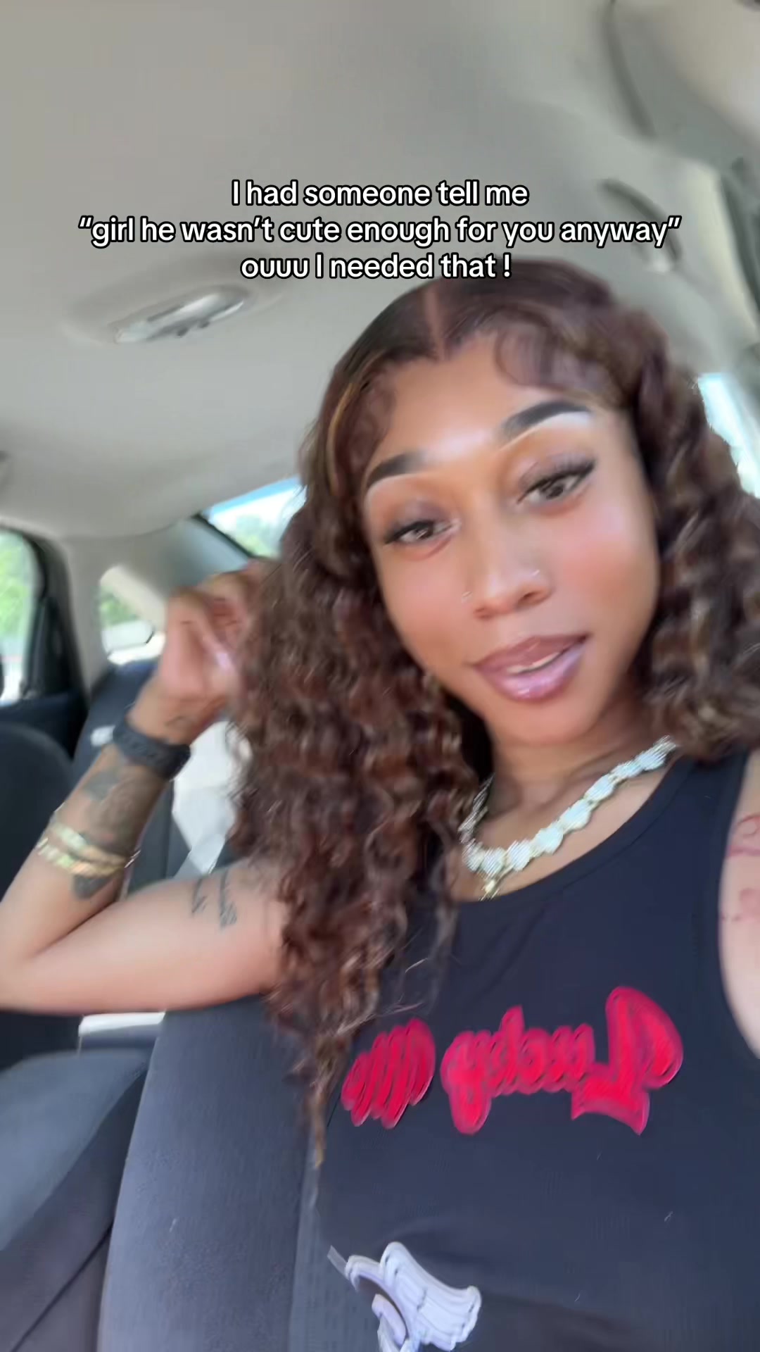 @R0YALTY ✨