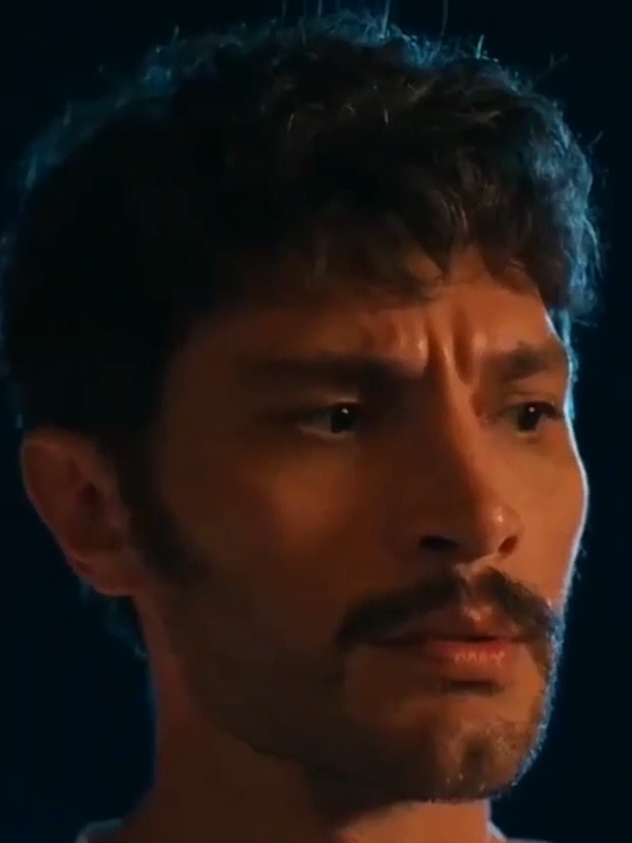 @Ilhan Gaze