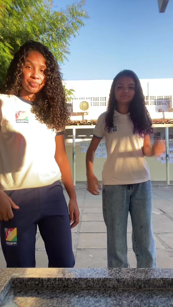 @vitória 💜
