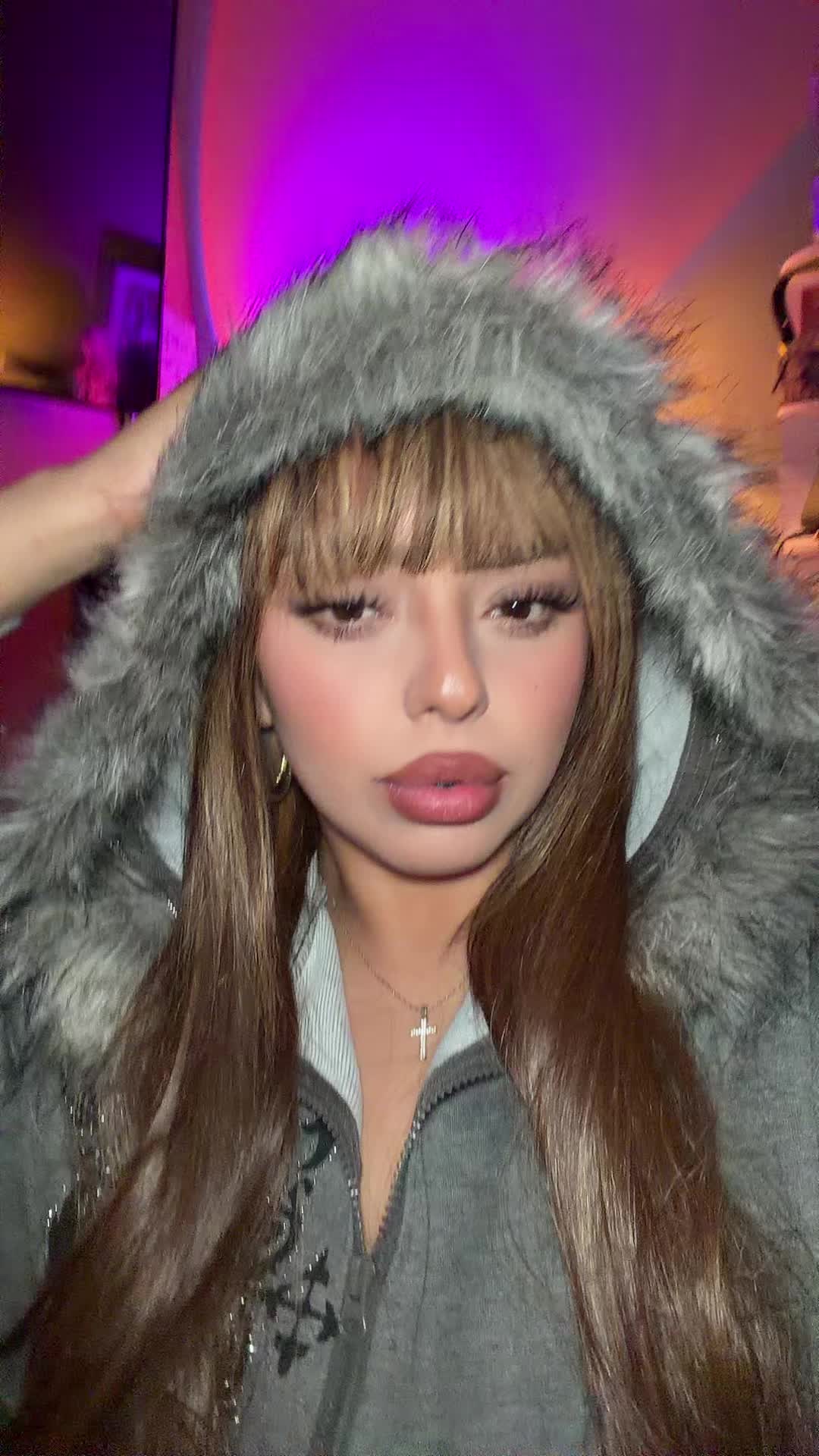 @aolanymorie