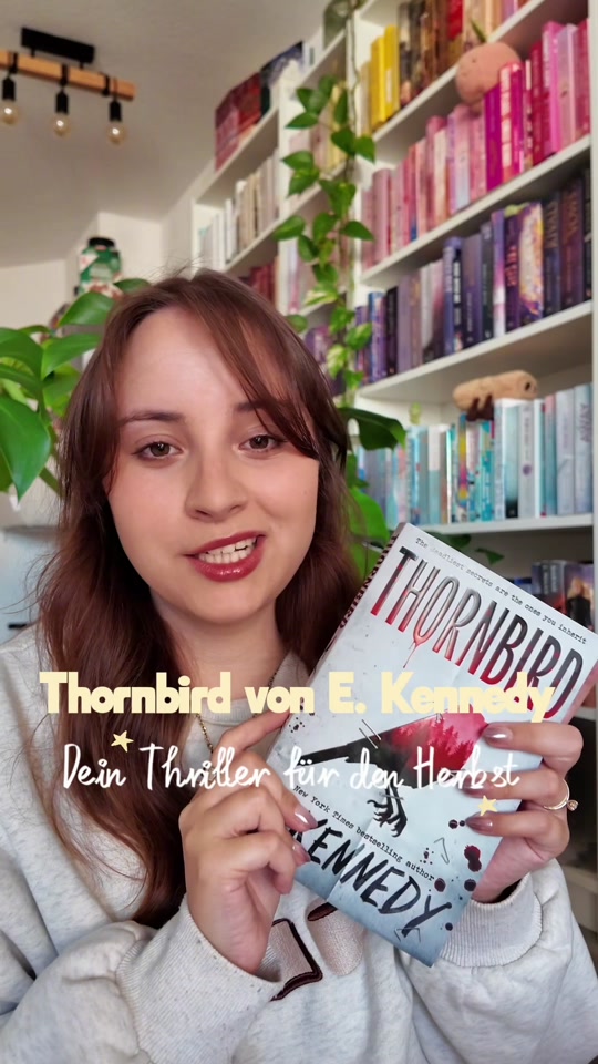 @Julia | Booktok 🤍📖