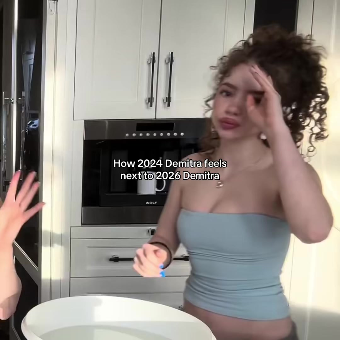 @𝘙𝘢𝘺𝘯𝘢𝜗𝜚