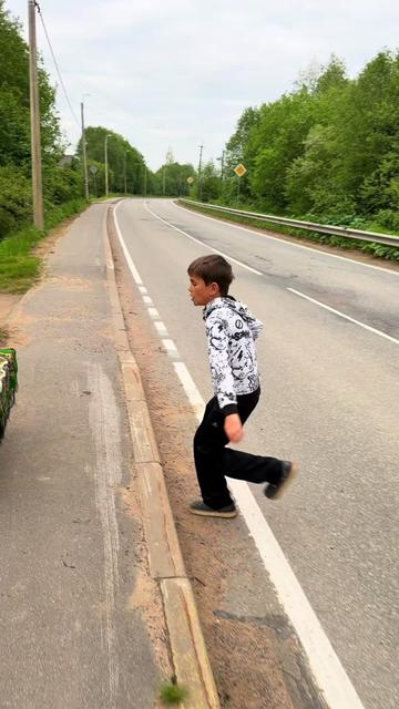 @Жека Салмин