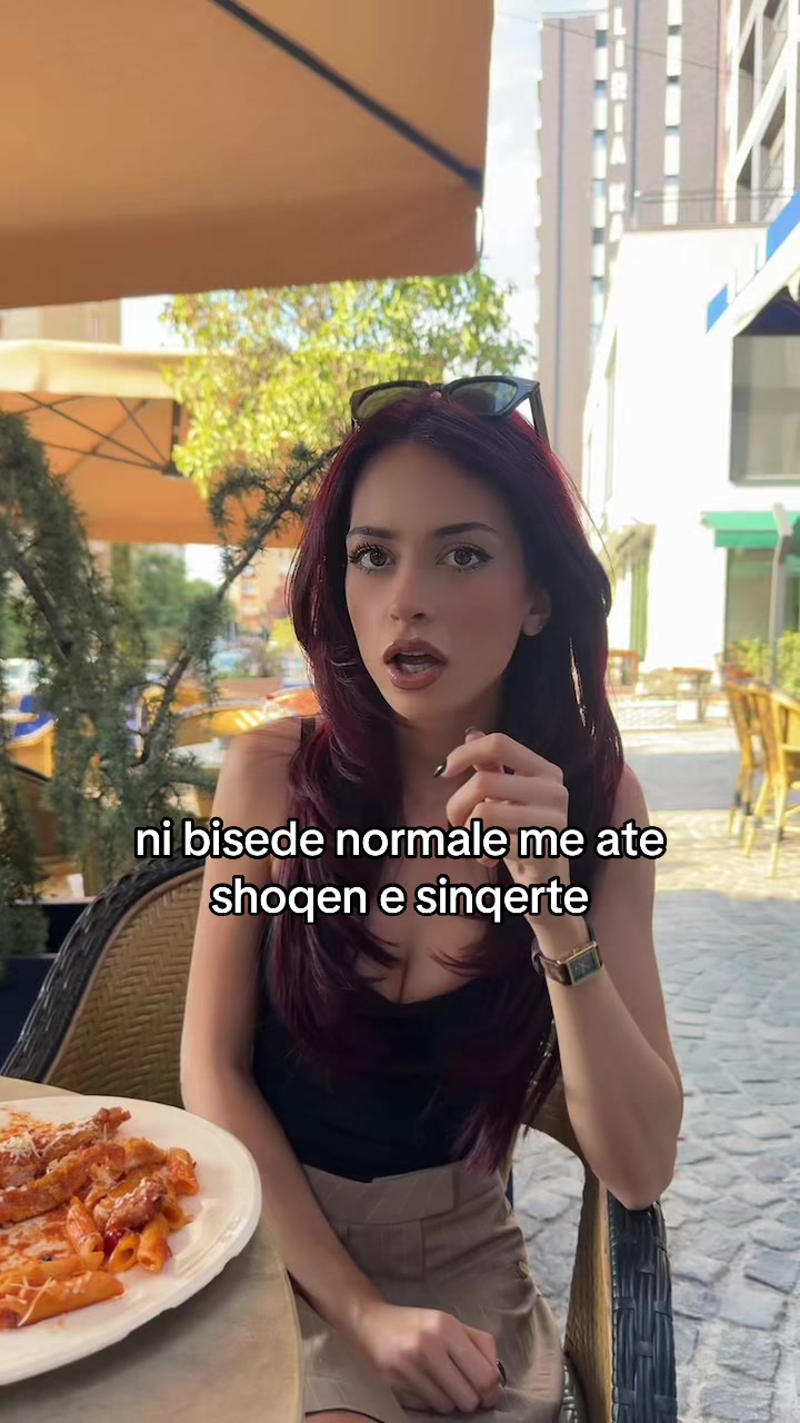 @erjonè