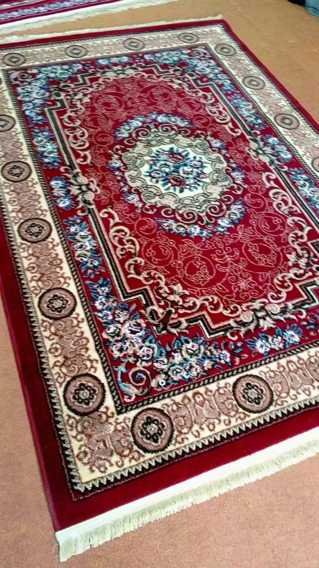 @KHAN Carpets and Rugs