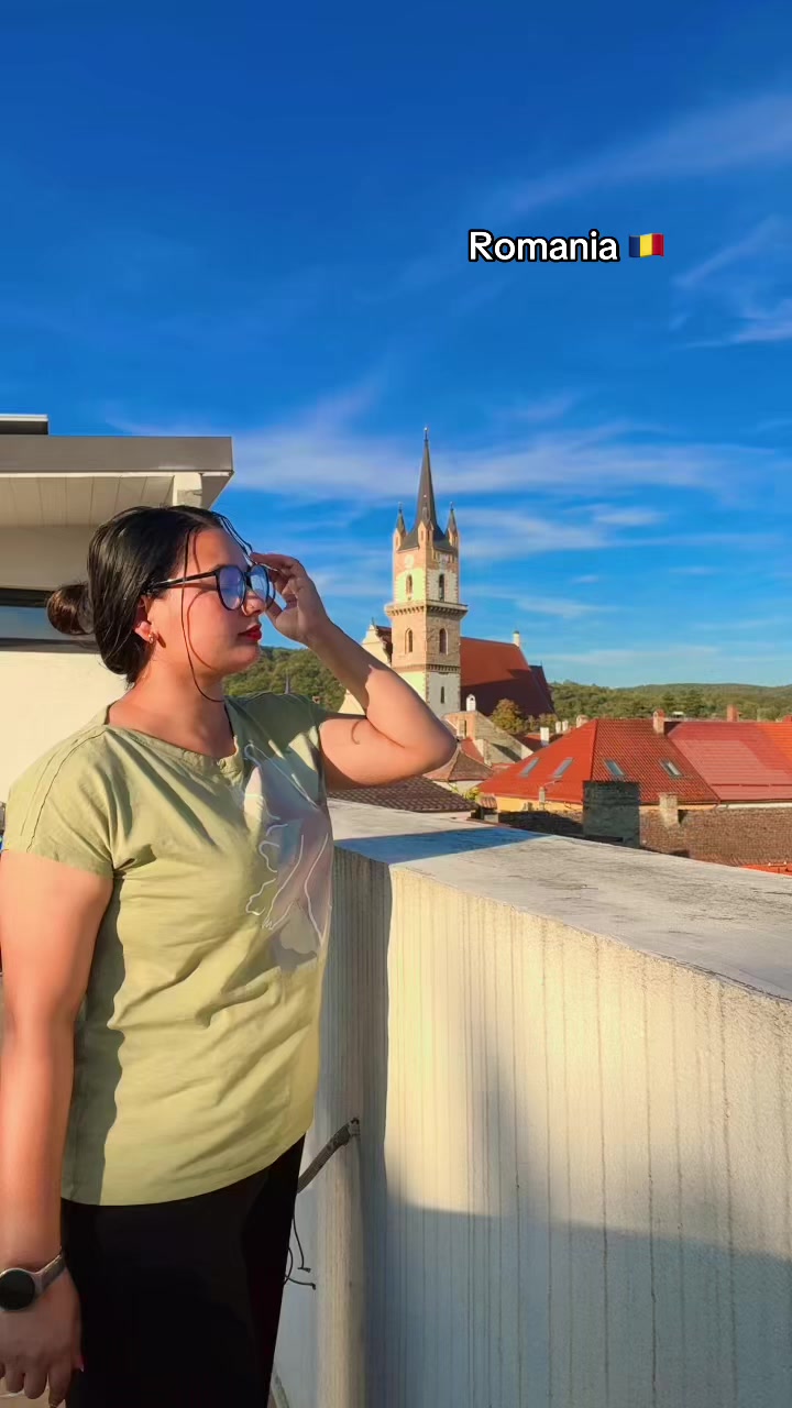 @Tiwari Sunita🇷🇴