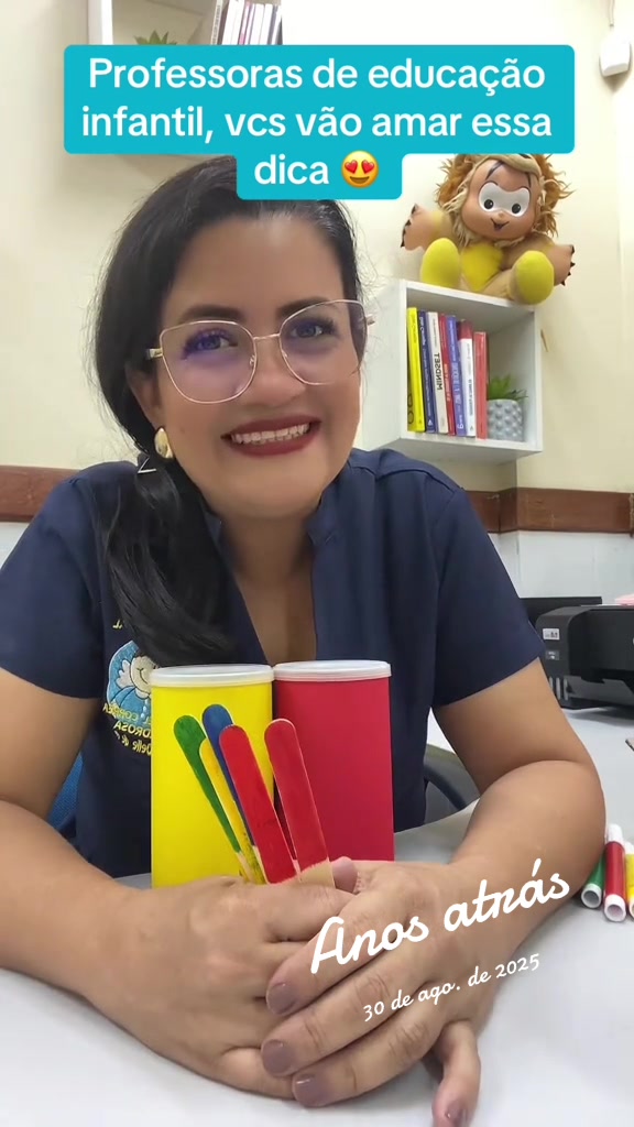 @Diretora Delle de Karem