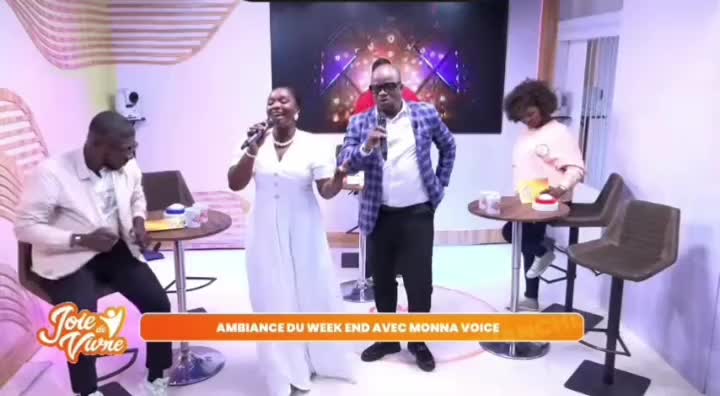 @CHANTRE MONNA VOICE