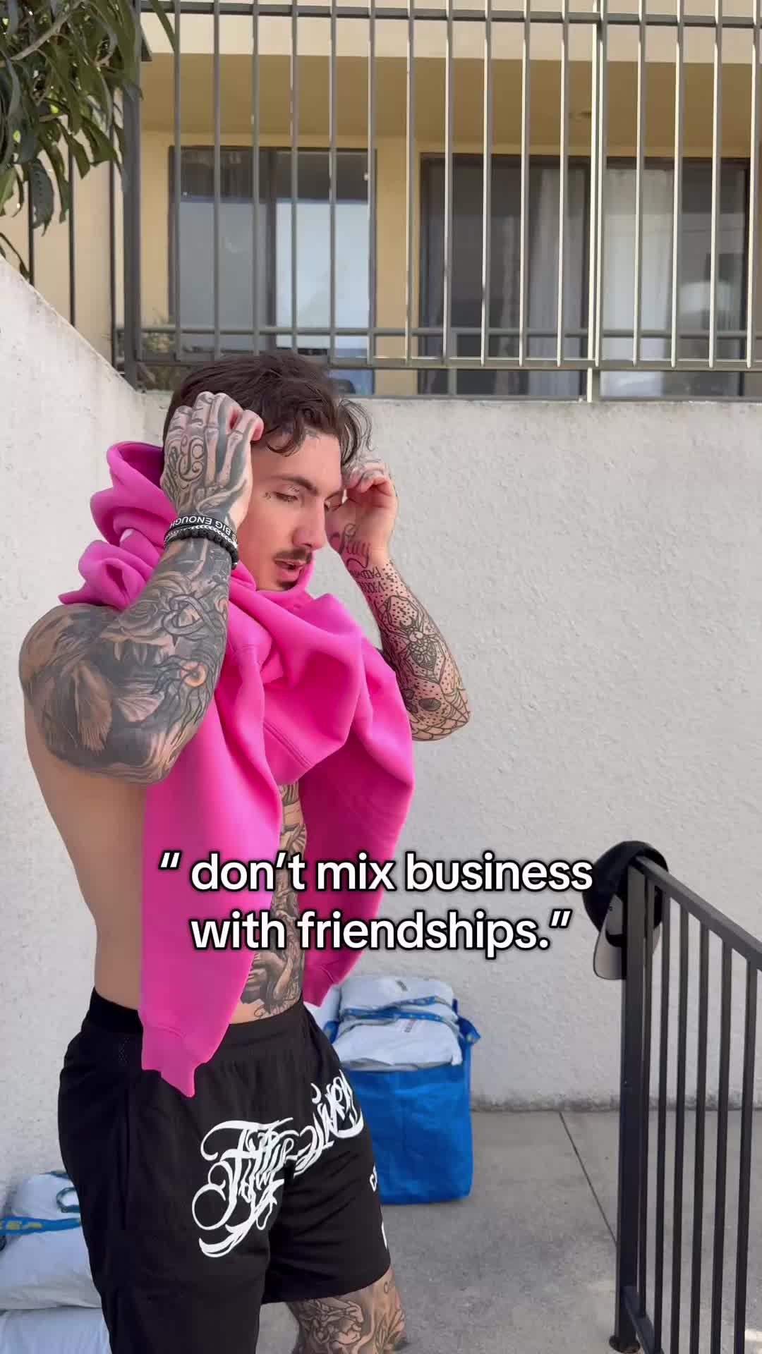 @deanothebarber